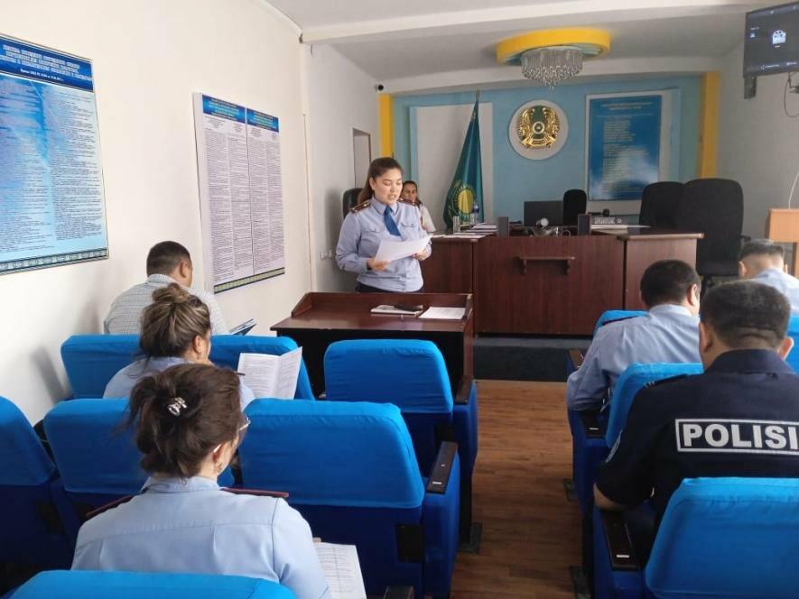 ДП СКО: стоять на гвоздях учат полицейских Северного Казахстана | Новости