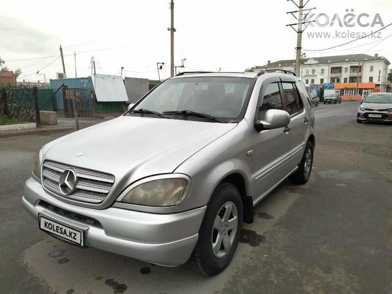 Мл 2000 год. Ml 320 2000 год. Мерседес мл 320 2000. Мерседес ml 320 2000 год. Mercedes Benz ml 2000.