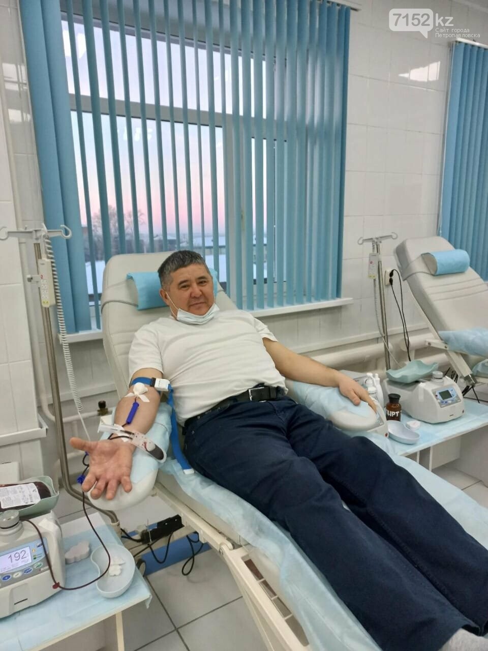 Учитель из города Тайынша СКО 35 лет безвозмездно сдает кровь для тяжелобольных, фото-1