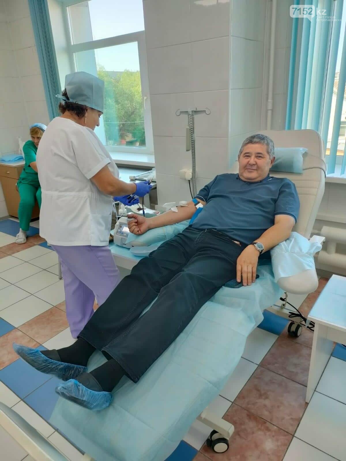Учитель из города Тайынша СКО 35 лет безвозмездно сдает кровь для тяжелобольных, фото-2