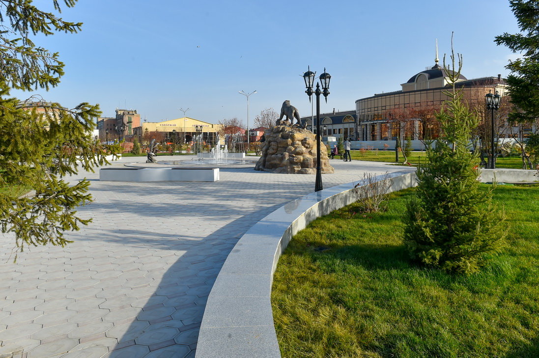 Привокзальная площадь, Петропавловск